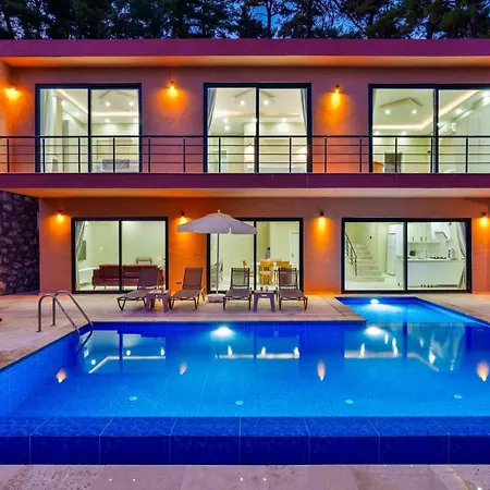 Turalya - Islamlar With A Pool * קס