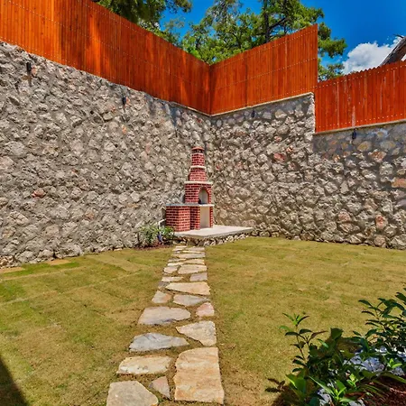 וילה Turalya - Islamlar With A Pool